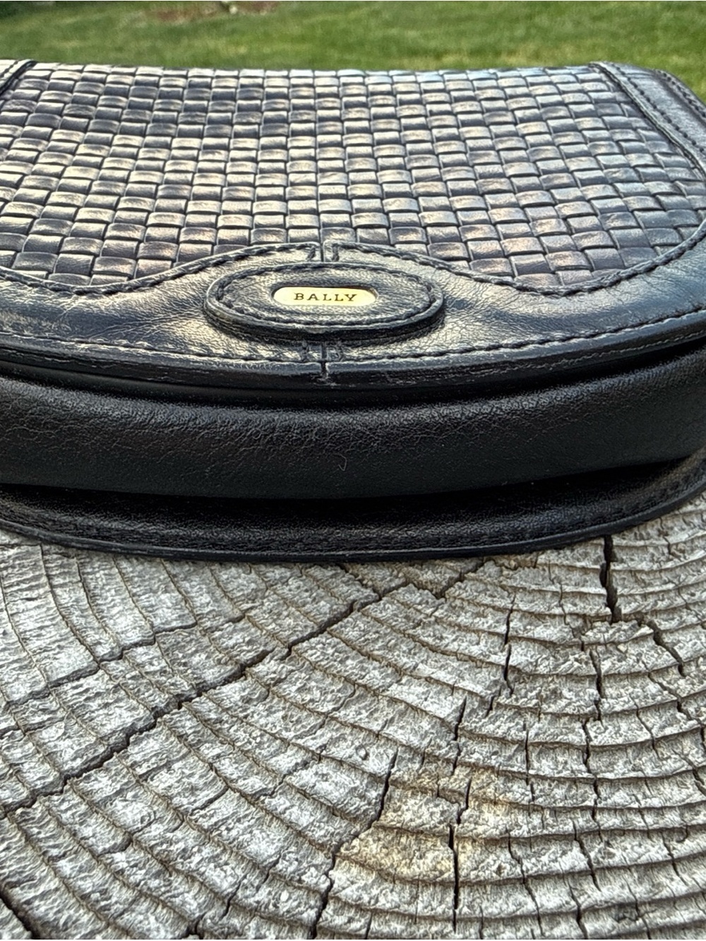 Vtg Bally Woven Leather Shoulder Bag in black- Classic Women's Handbag - Picture 15 of 16